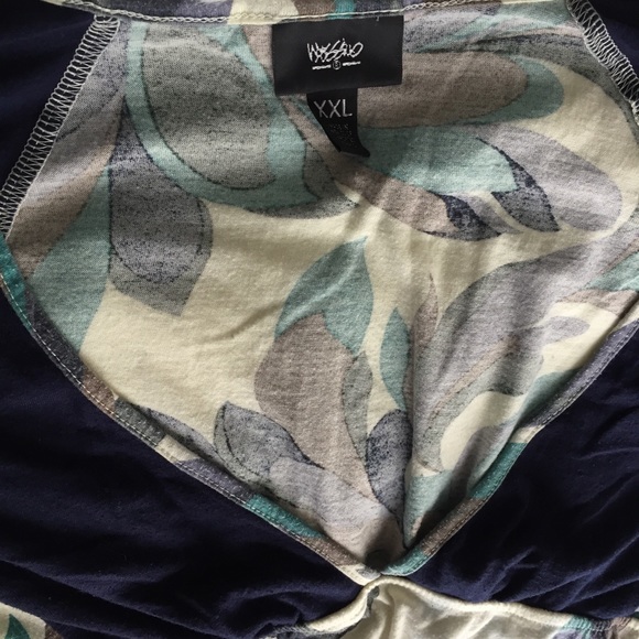 Colorful Top - Picture 3 of 3